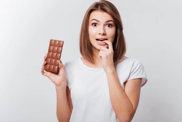 bijwerkingen van het eten van chocolade voor de maag