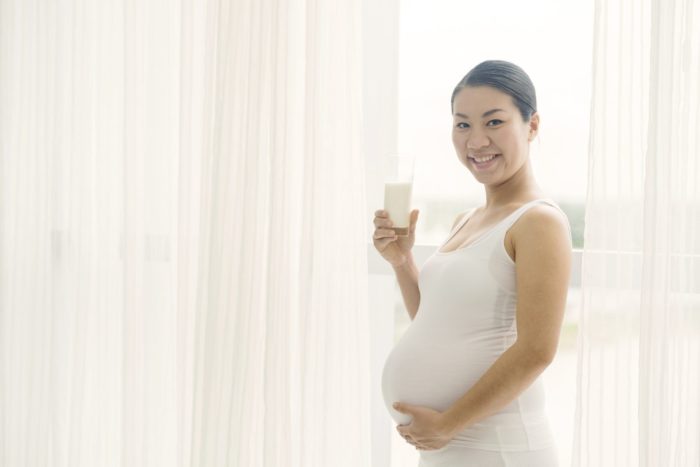 zwangere vrouwen drinken melk