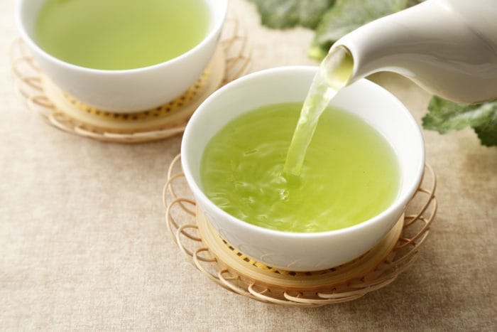 de voordelen van het drinken van groene thee