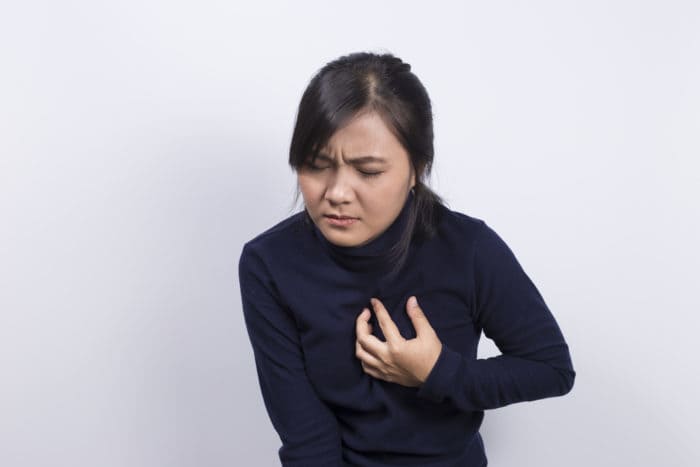 pijn op de borst kenmerkend voor hartaandoeningen