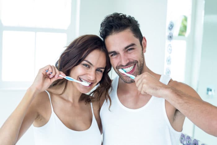 Psstt ... Zelden tandenborstels maken het moeilijk om zwanger te raken!