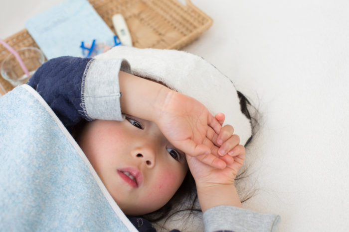 kinderen met koorts als gevolg van parvovirus zijn