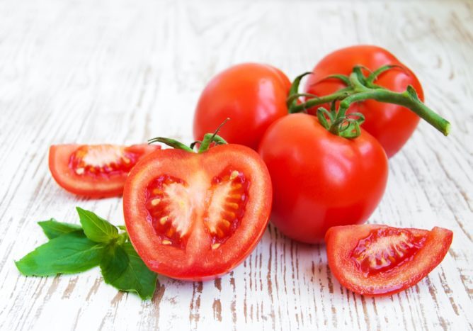 tomaten zijn de voordelen van rode groenten